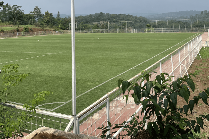 Lapang Pancawaluya Berstandar FIFA